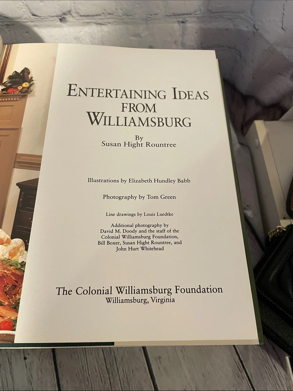Entertaining Ideas from - Williamsburg Decorative Book